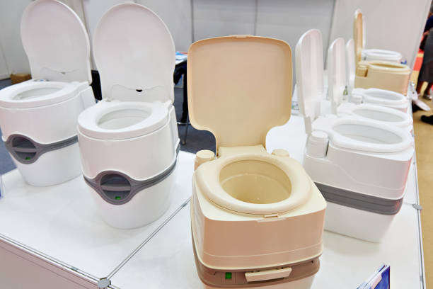 Best Portable Restroom Servicing (Cleaning and Restocking)  in Mount Morris, MI
